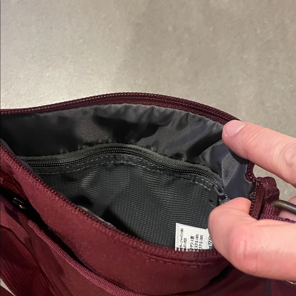 Eddie Bauer Connect Tech Crossbody Bag in Burgundy - Picture 4 of 8